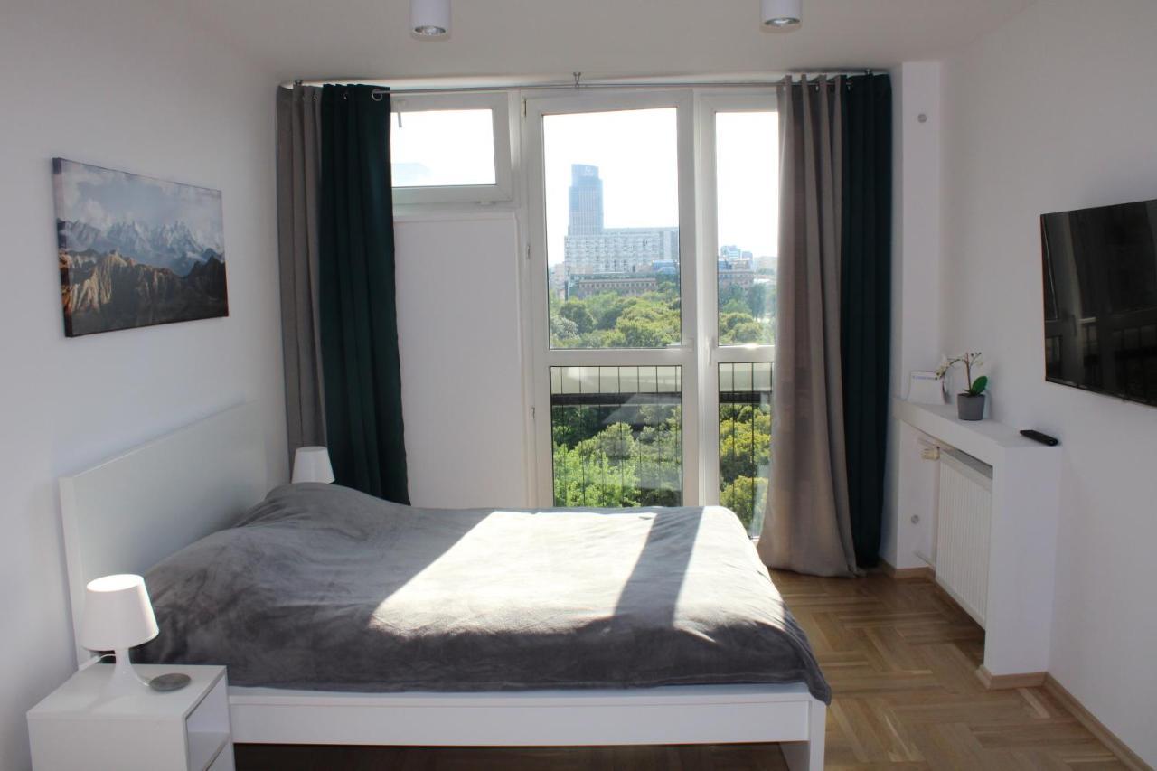 Strict Center Warsaw Comfortable Apartment, 10Th-Floor With Beautiful View On The Park And Skyscrapers, Free Wifi, Self Check-In/Out Exteriör bild